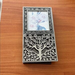 Unique Small Desktop Silver Frame